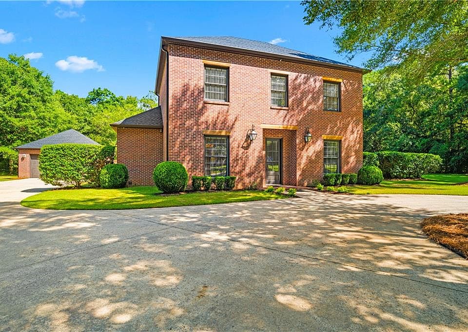 1st image of 12652 Cedar Wood Cir N