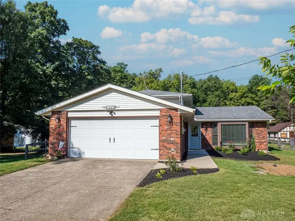 5229 Headgates Rd, Hamilton, OH 45011