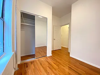 Rented by Bizzarro Agency