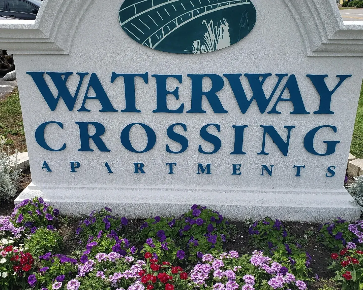 Waterway Crossing Apartments — Photo 1