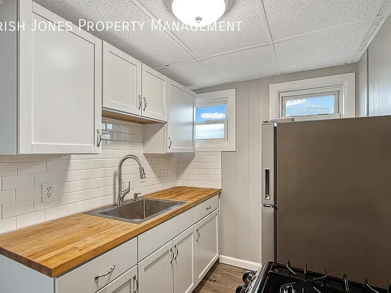 19 Hinman Ave #2 — Photo 11