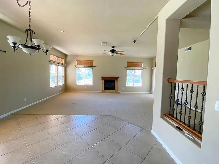 1581 Bella Cir — Photo 8