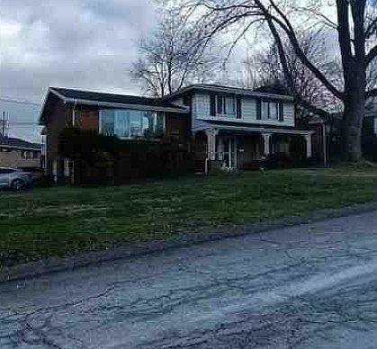 1st image of 1342 Woodcliffe Dr