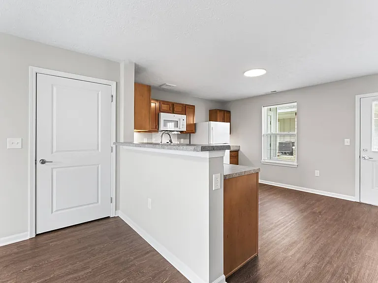 Pebble Village Townhomes — Photo 11