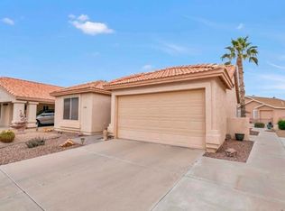 1896 E Lindrick Dr, Chandler, AZ 85249