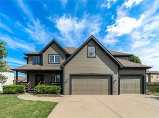 7803 NE 112th St, Kansas City, MO 64157