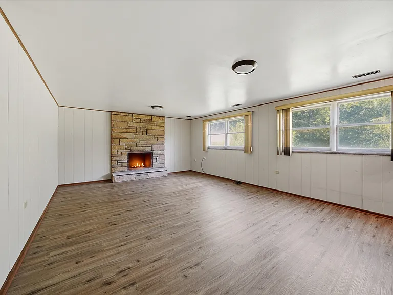 4050 Violet Ln — Photo 18