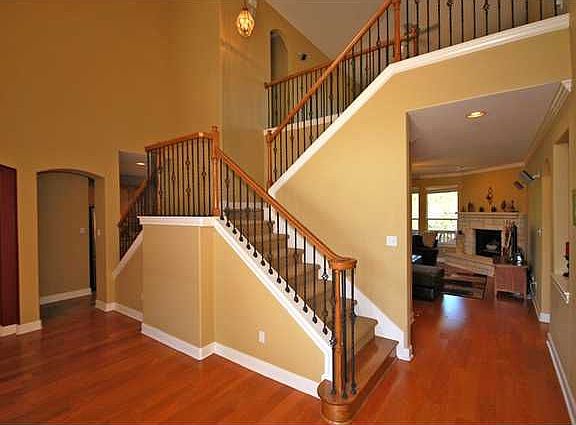 3rd image of 12809 Rush Creek Ln