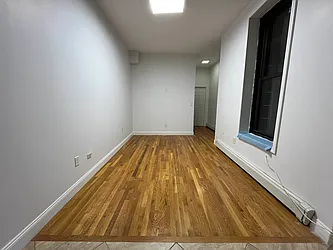 Rented by MADEHOME