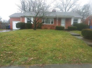 1920 Pershing Rd, Lexington, KY 40504