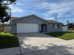 2086 Citrus Hill Ln, Palm Harbor, FL 34683