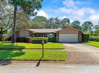 1402 Silver Oak Dr, Tarpon Springs, FL 34689