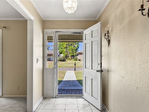 3rd image of 158 Lenora Dr