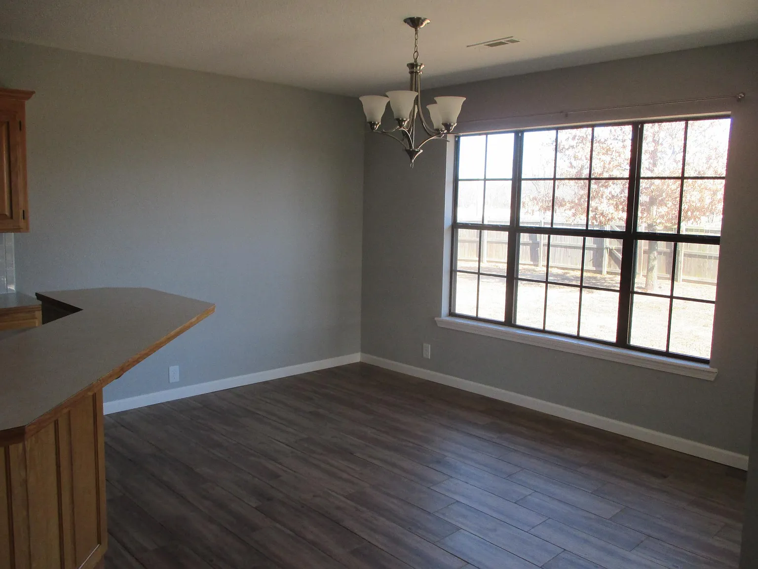 3 bed, 1663 sqft, $1,600 — Photo 3