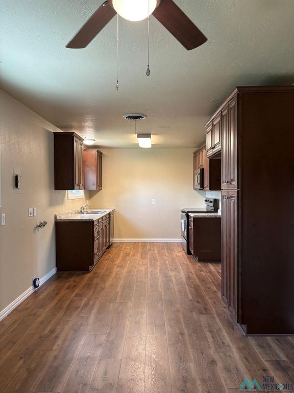 1317 E Michigan Dr, Hobbs, NM - View 4