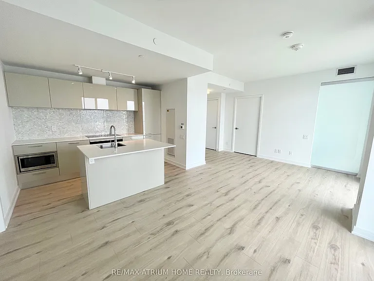 3 Gloucester St #4303 — Photo 10