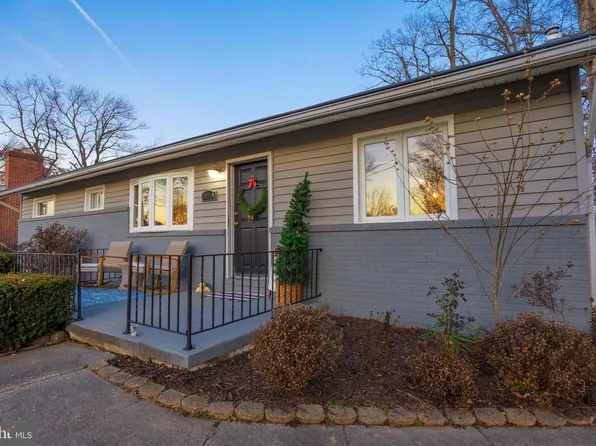 1001 Nancy Rd, Glen Burnie, MD 21061