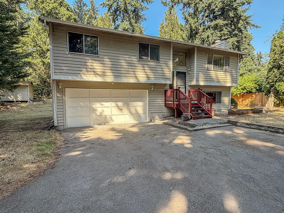 21726 58th Ave W