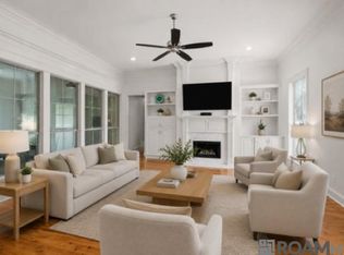 13045 Oak Knoll Dr, Geismar, LA 70734