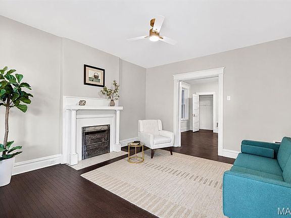 4th image of 3423 Giles Ave