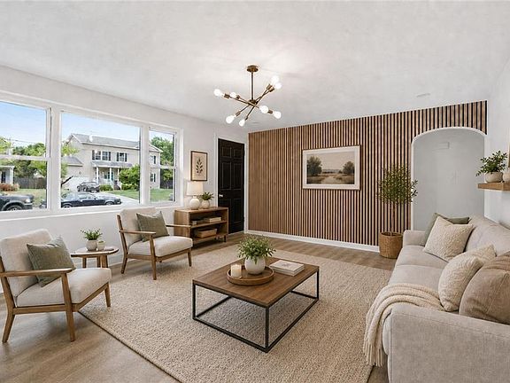 4th image of 127 Mapleshade Ave