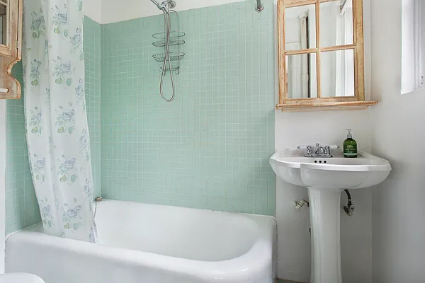 Rented by Douglas Elliman | media 4