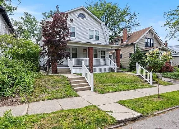 2nd image of 293 Olentangy St
