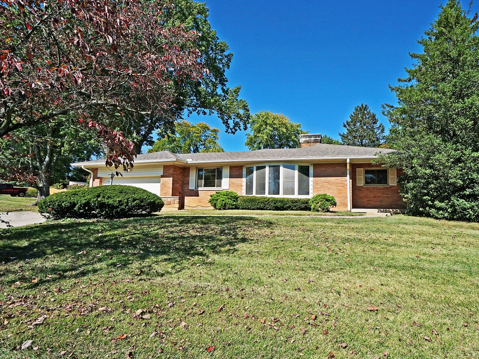 9719 Leacrest Rd, Cincinnati, OH 45215 Zillow