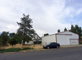 316 W 2nd St, Lind, WA 99341