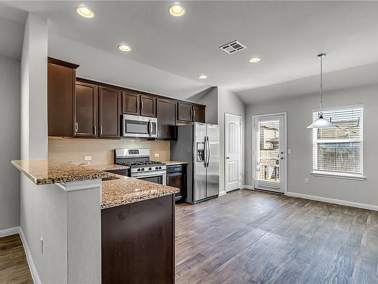 200 Sandhill Piper St — Photo 7