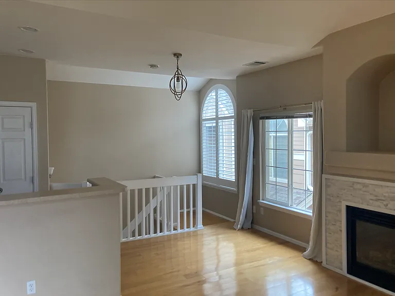 1381 Carlyle Park Cir — Photo 6
