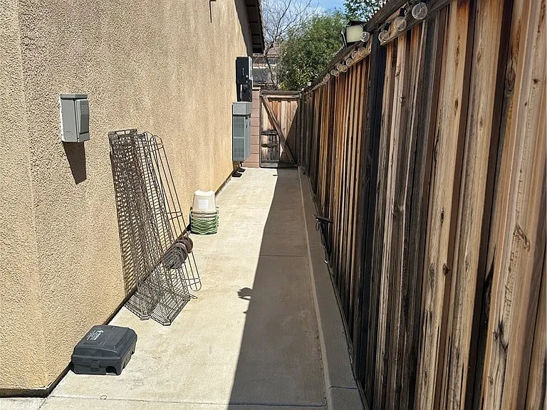 29613 Rawlings Way — Photo 12