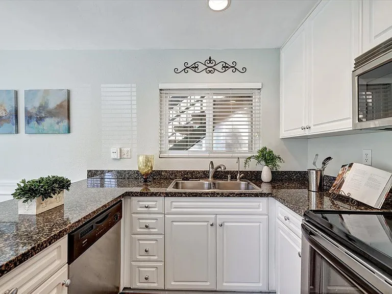17127 W Bernardo Dr #101 — Photo 4