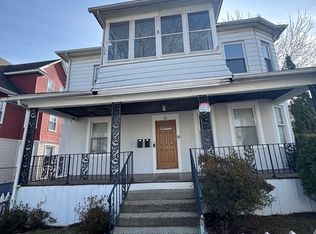 11 Horace St, Springfield, MA 01108