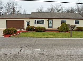 1320 Karnes Ave, Defiance, OH 43512