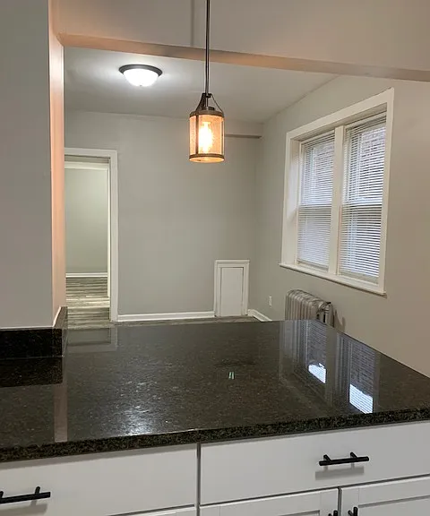 1923 Clark St #6 — Photo 6