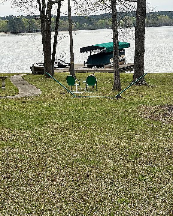 2nd image of 1601 Morgan Dr