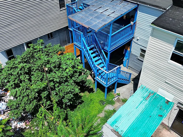 50 Oak St #2 — Photo 4