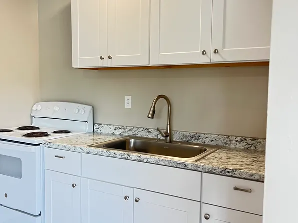 3519 S 56th St APT A, Tacoma, WA 98409