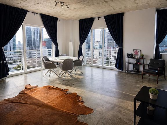 4th image of 133 NE 2nd Ave APT 2113