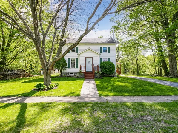 8485 S Maple St, Lodi, NY 14860