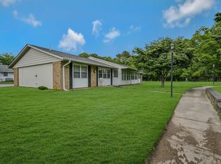 374 Woodbridge Dr UNIT A, Ridge, NY 11961