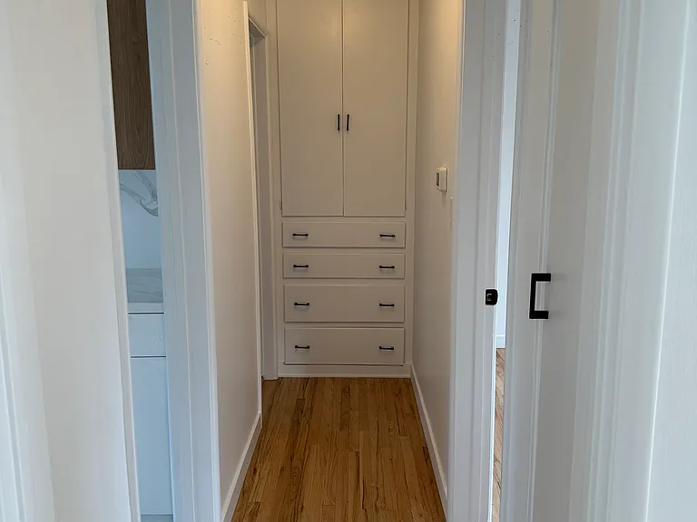 4368 Kraft Ave #1 — Photo 15