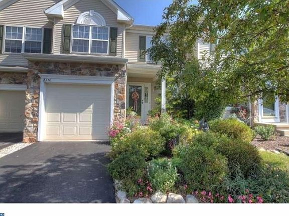 2nd image of 2210 Periwinkle Ct