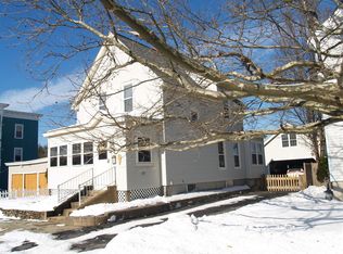 814 Dix St, Manchester, NH 03103