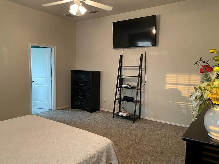 9101 Dublin Ave — Photo 11