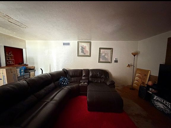 2nd image of 3904 Fortune Ln
