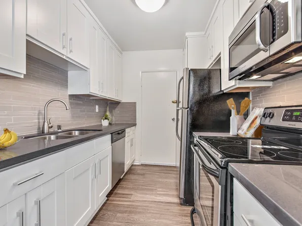The Amalfi, 918 Havenhurst Dr APT 106, Los Angeles, CA 90046