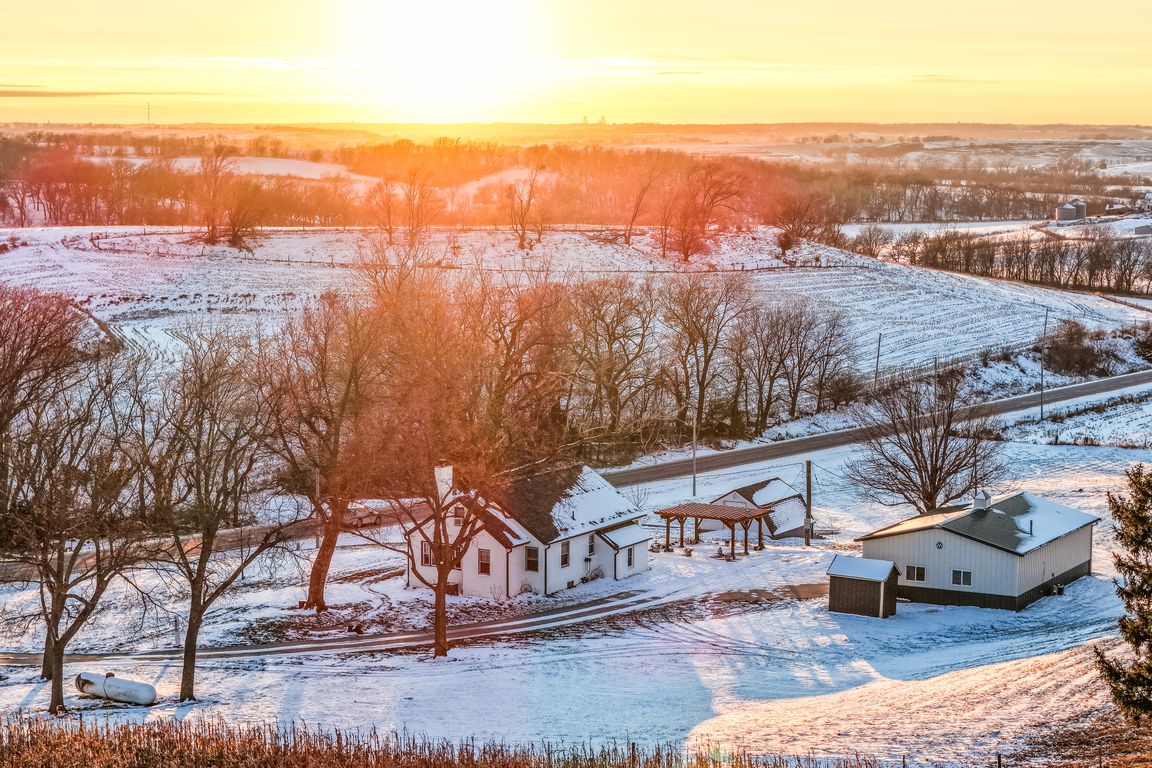 next background image