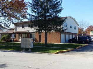 19510 S 116th Ave APT D, Mokena, IL 60448